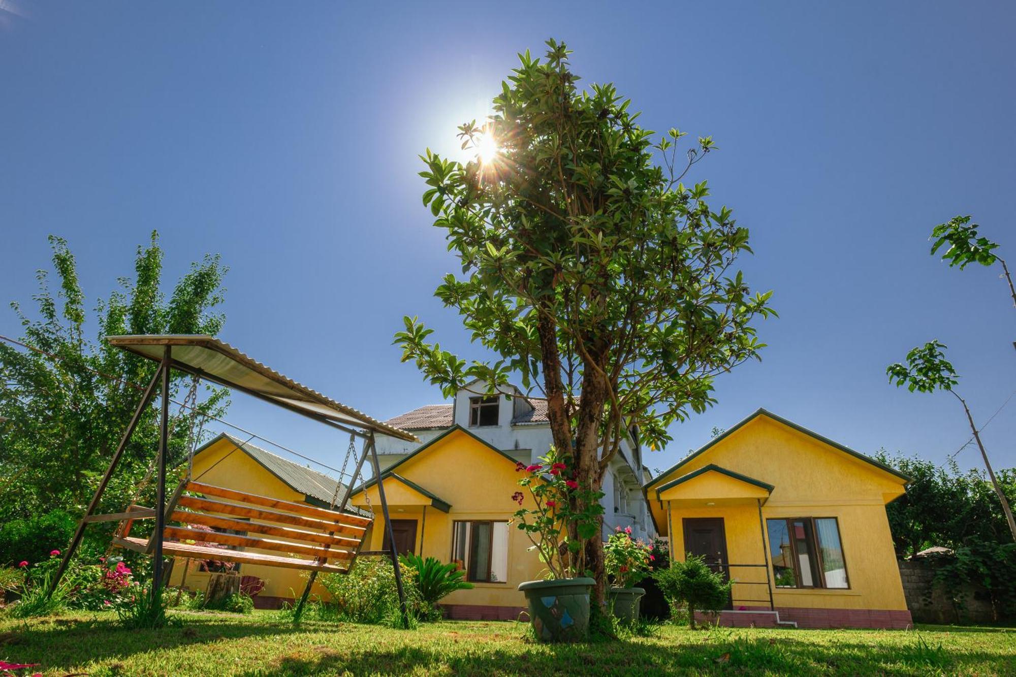 Senima'S Paradise Batumi Exterior photo