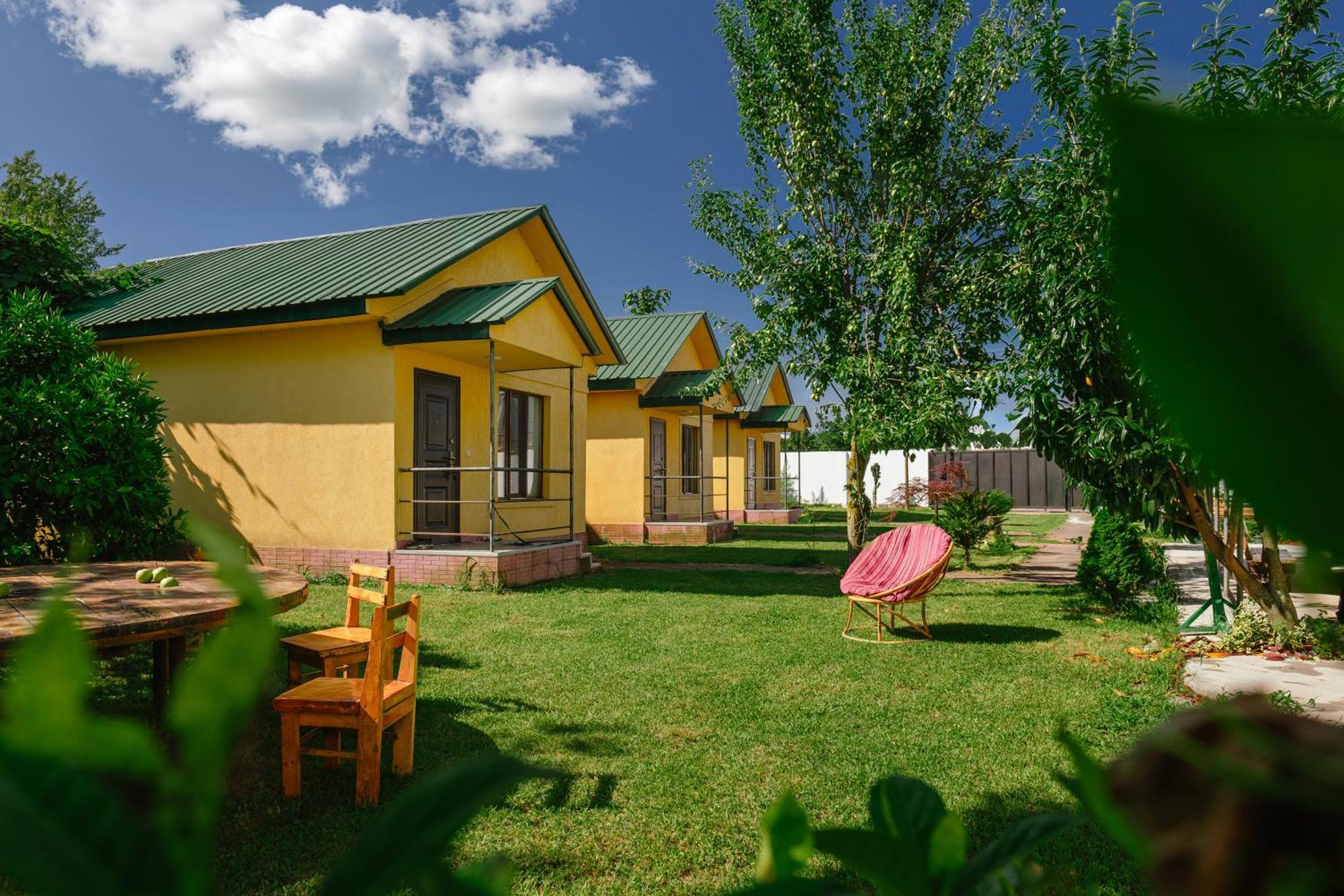Senima'S Paradise Batumi Exterior photo